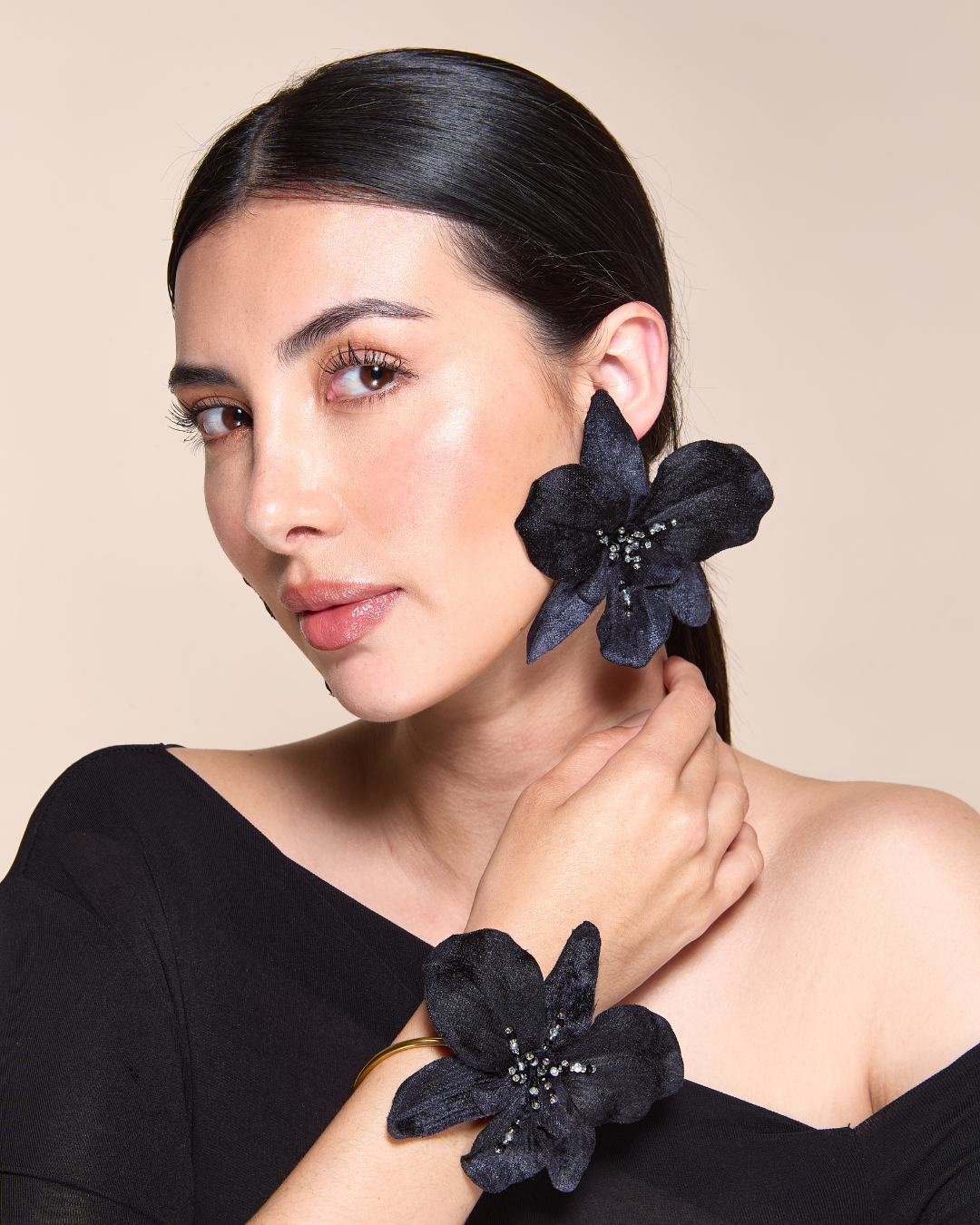 Aretes Veleña Negro