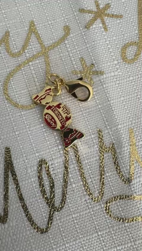 Dije Intercambiable de Chuchería Toronto Baño de Oro 18K