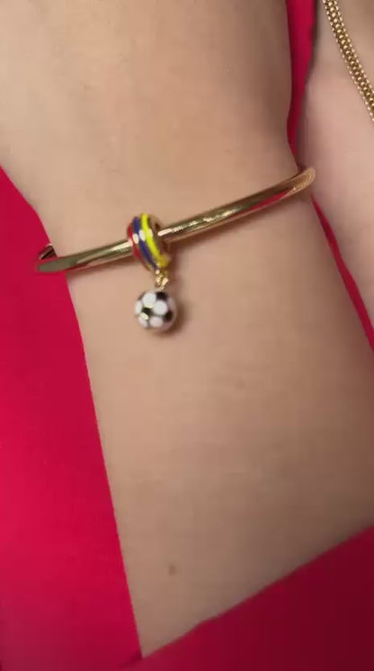 Cadena con dije de fútbol